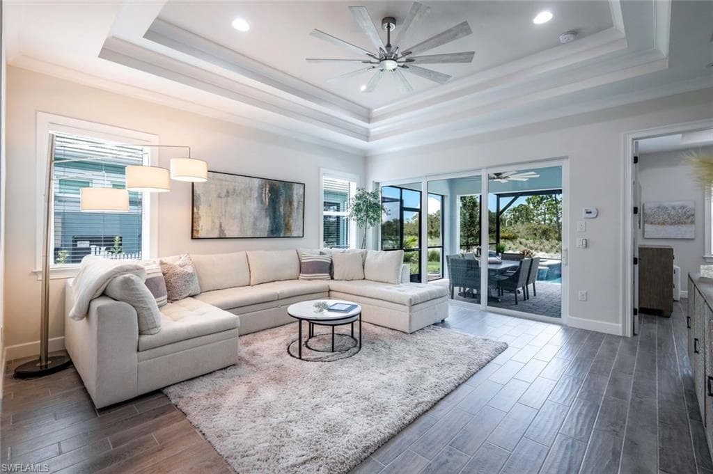 6875 Saona CT-1