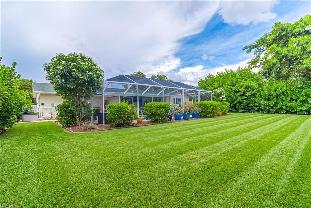 1352 Oaklawn CT-2