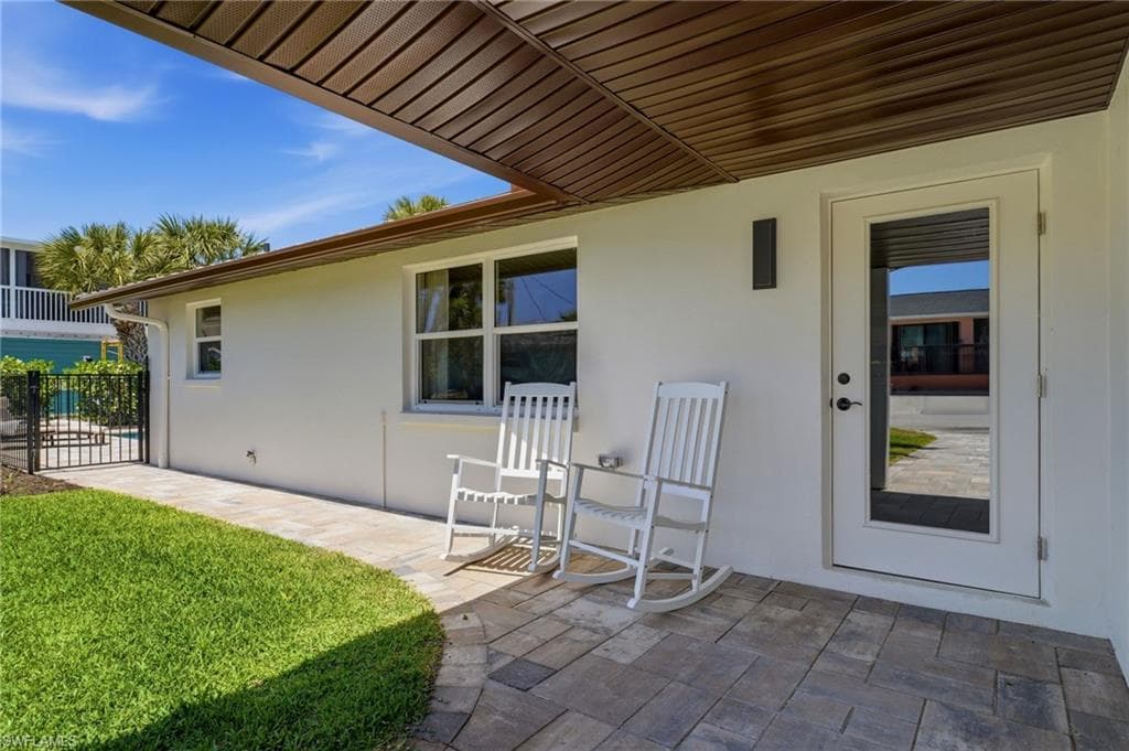 120 Stanford DR-6