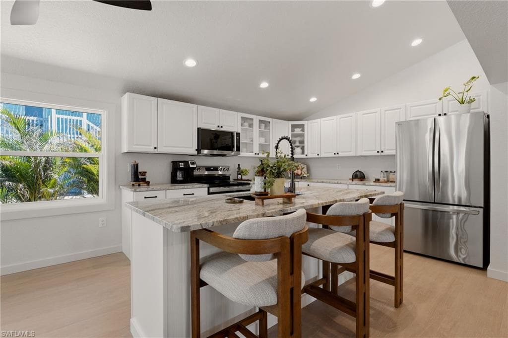 120 Stanford DR-13
