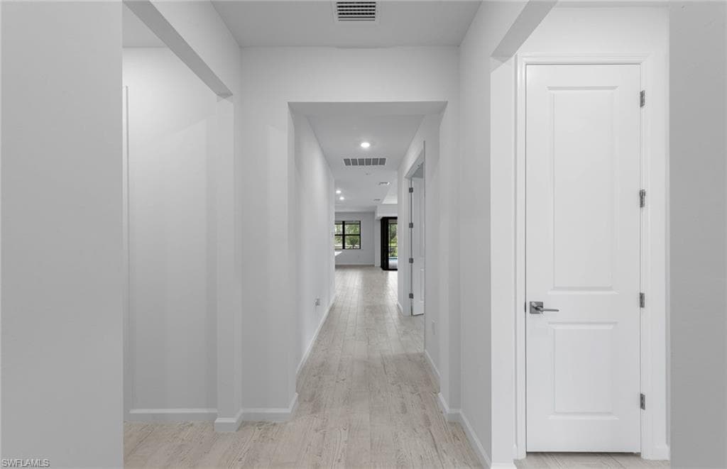 2049 Terreno BLVD-17