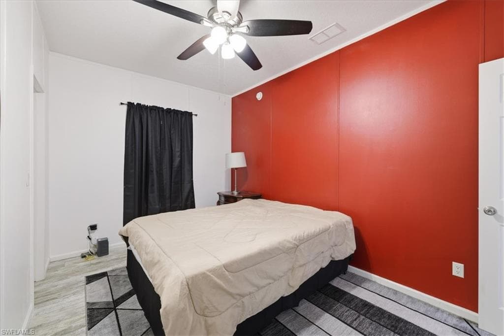 375 N Estribo ST-24