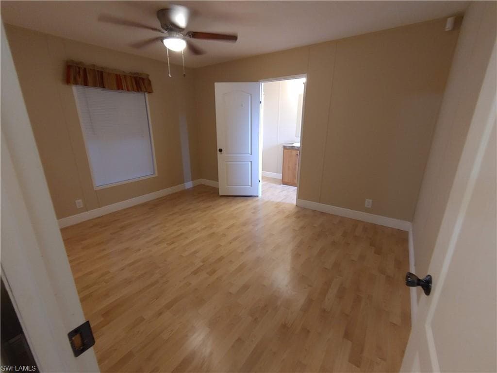 330 N Cabbage Palm ST-19
