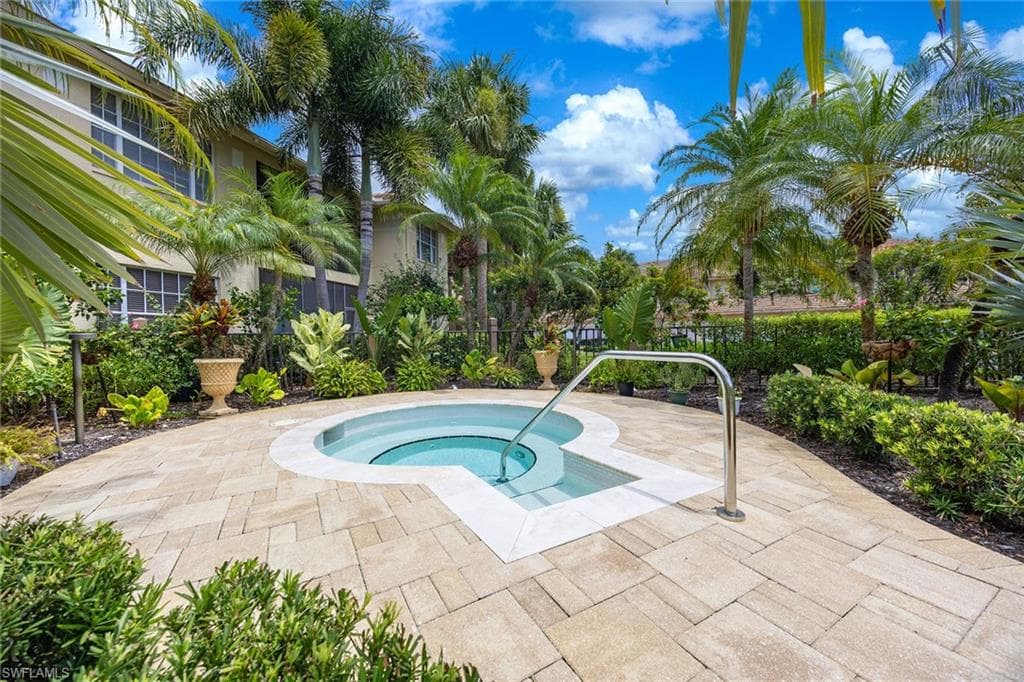 24480 Reserve CT 103-37