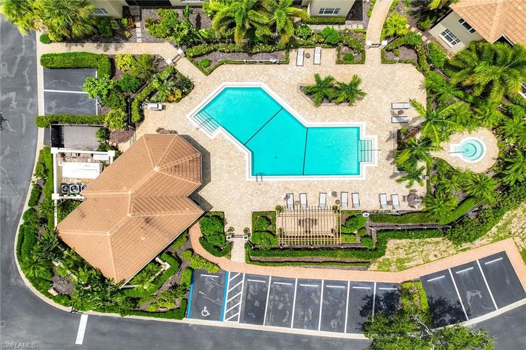 24480 Reserve CT 103-40