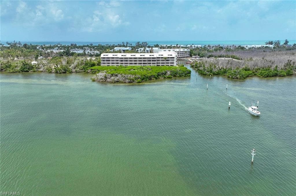 5321 Bayside Villas-2
