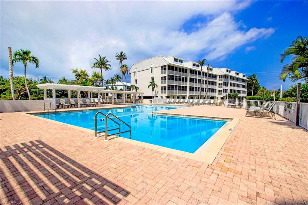 5321 Bayside Villas-12