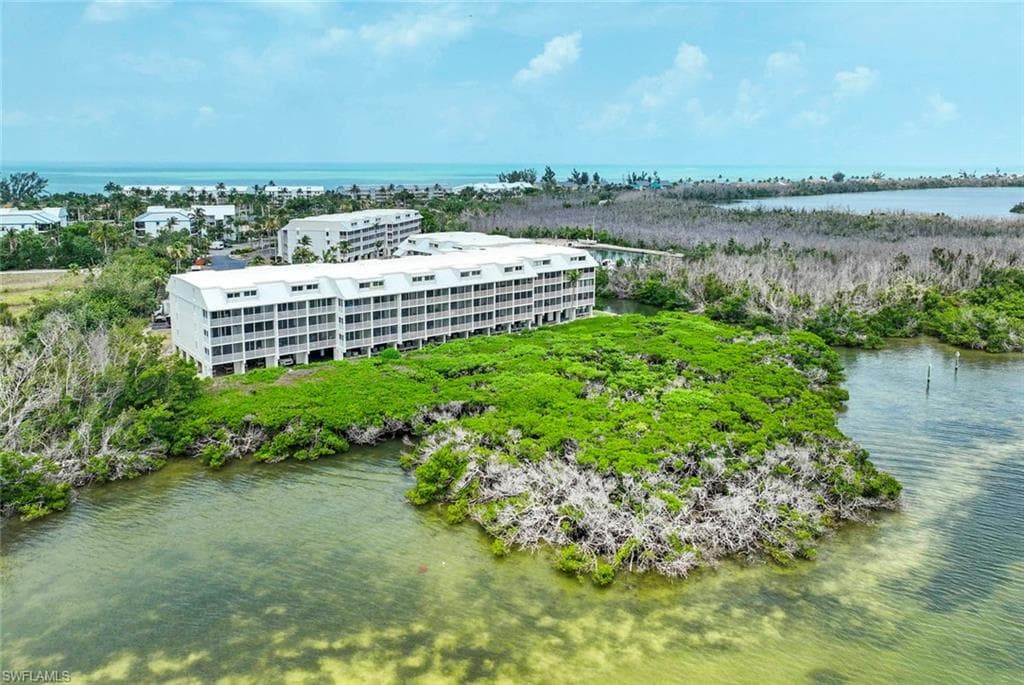 5321 Bayside Villas-39