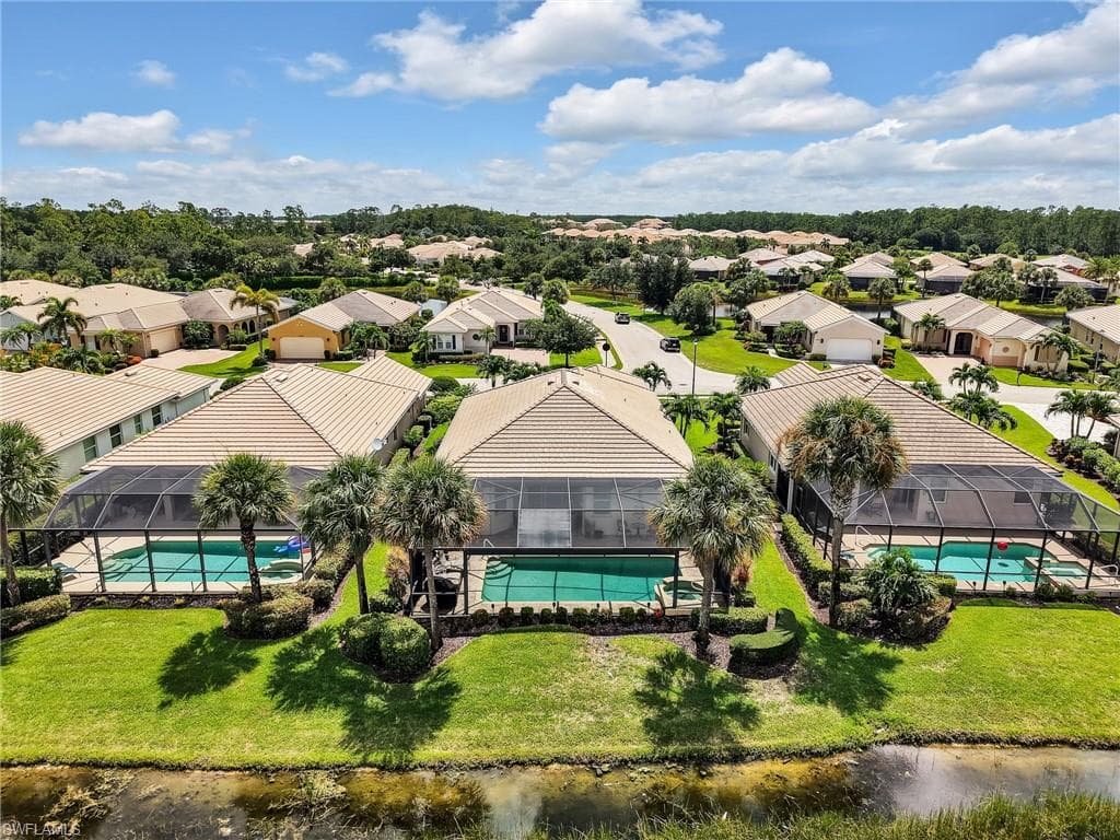 10842 Tiberio DR-36