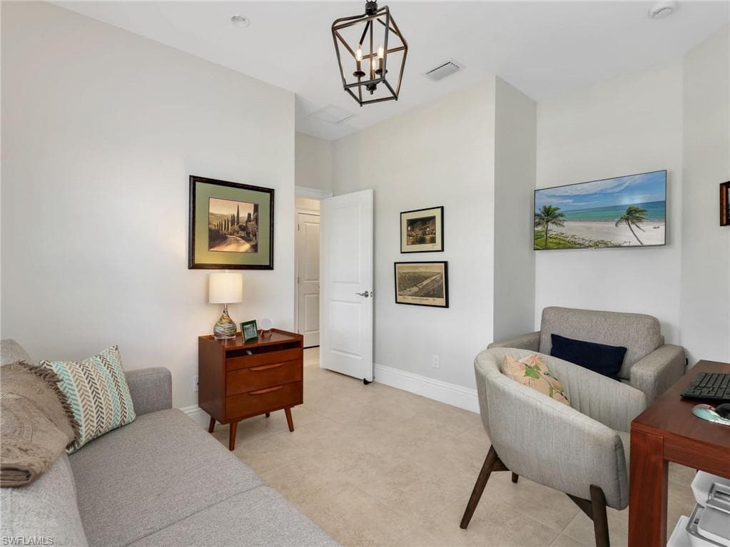 10842 Tiberio DR-34