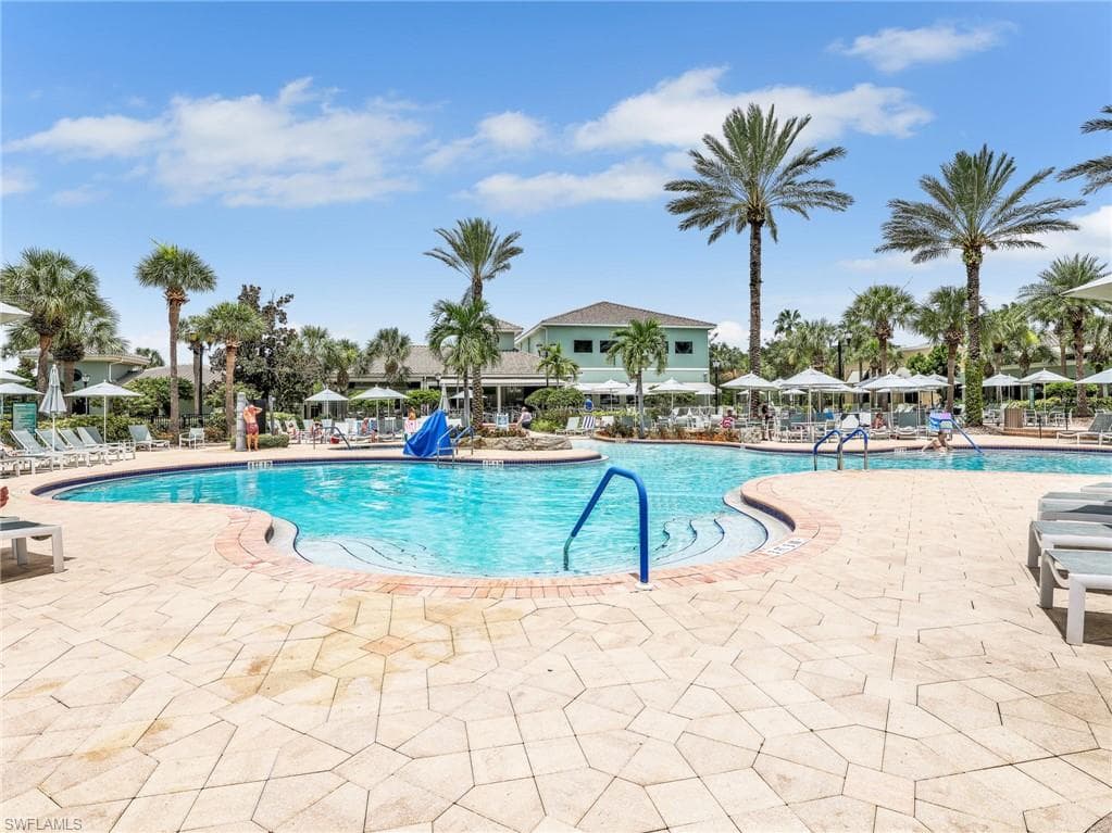 10842 Tiberio DR-44