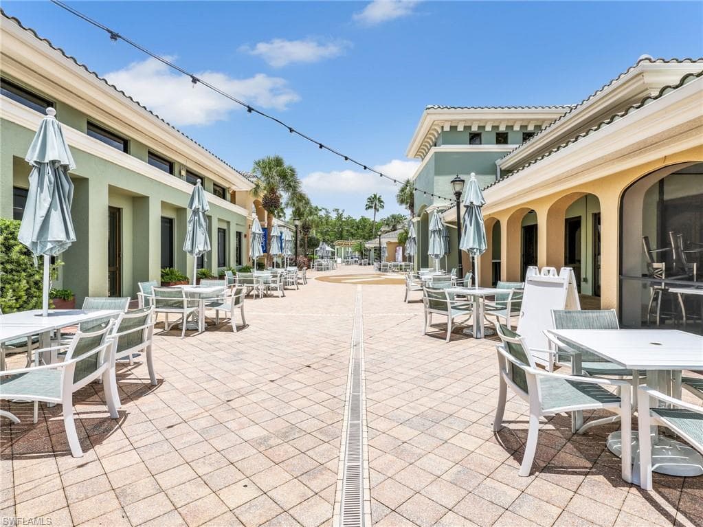 10842 Tiberio DR-39