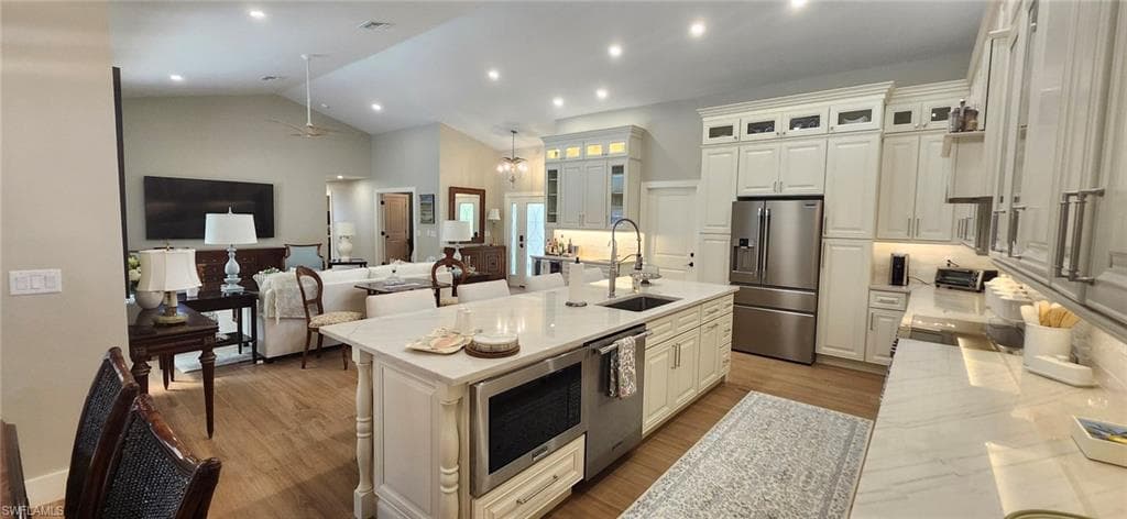 5549 Foxhunt WAY-12