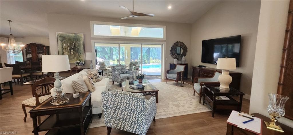 5549 Foxhunt WAY-4