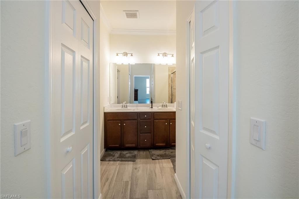 2744 Blossom WAY-16