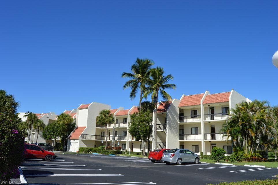 3050 Presidential WAY 205-2