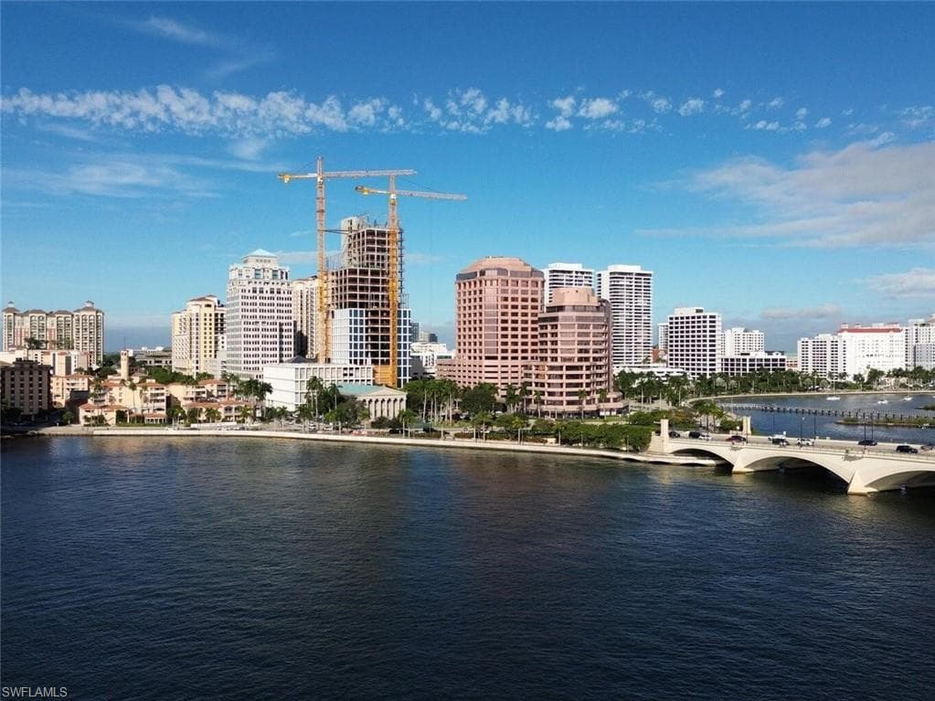 3050 Presidential WAY 205-17