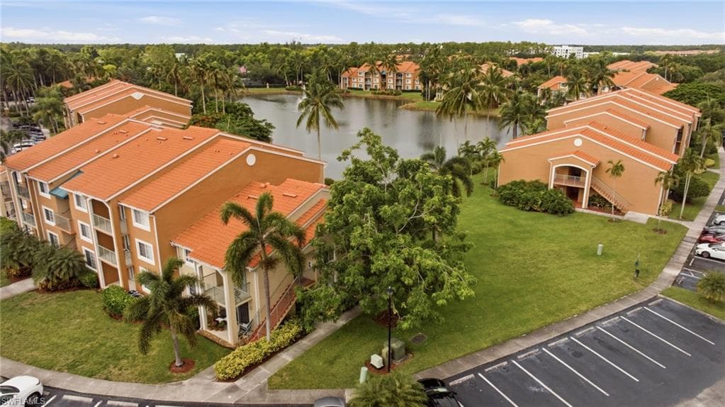 1265 Wildwood Lakes BLVD 207-1