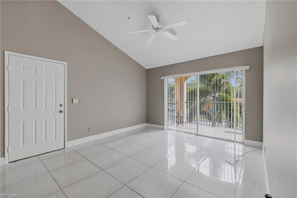1265 Wildwood Lakes BLVD 207-8