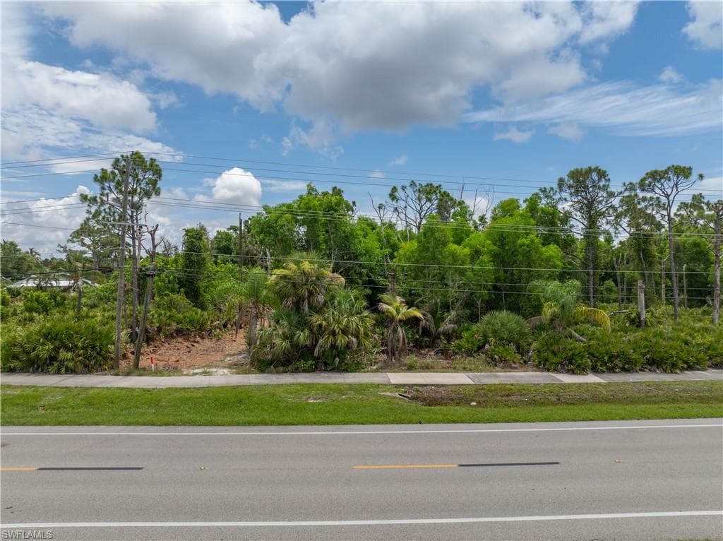 5750 Stringfellow RD-24