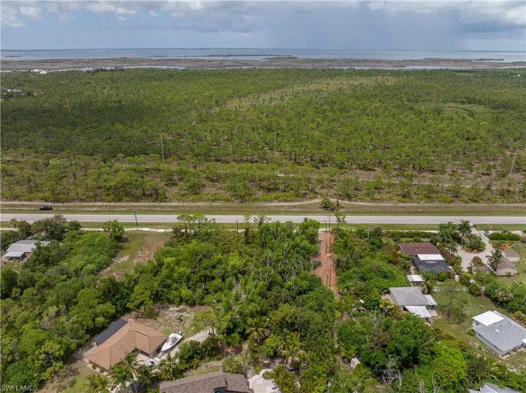 5750 Stringfellow RD-14