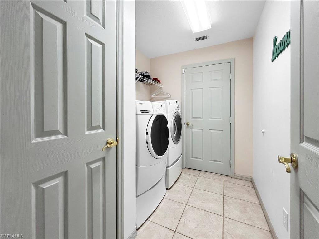 2716 20th AVE-13