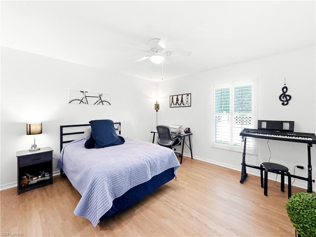 2716 20th AVE-10