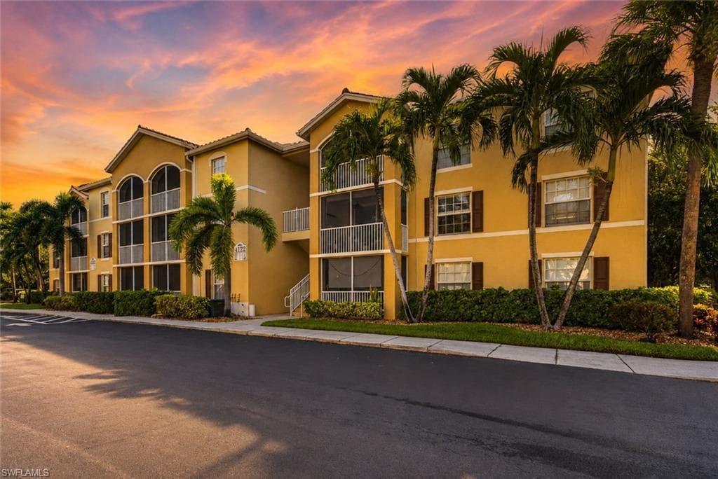 4122 Residence DR 121-1