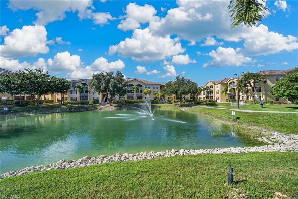 4122 Residence DR 121-19