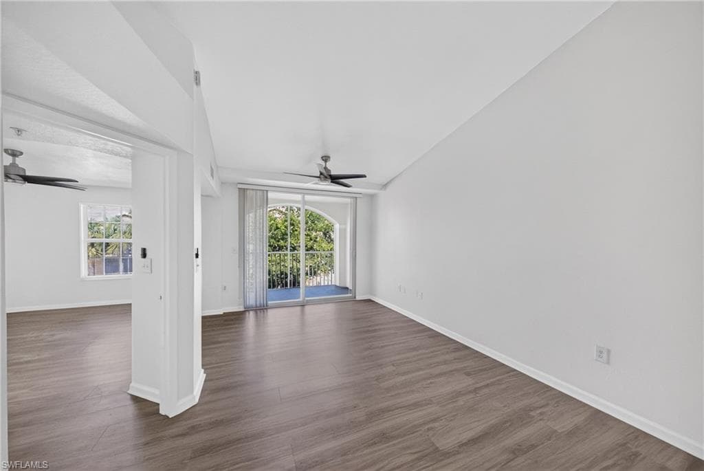 4122 Residence DR 121-4
