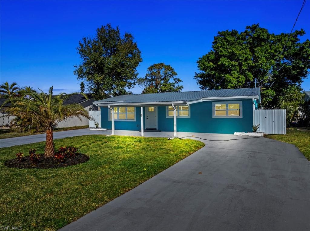 12511 Davis BLVD-2