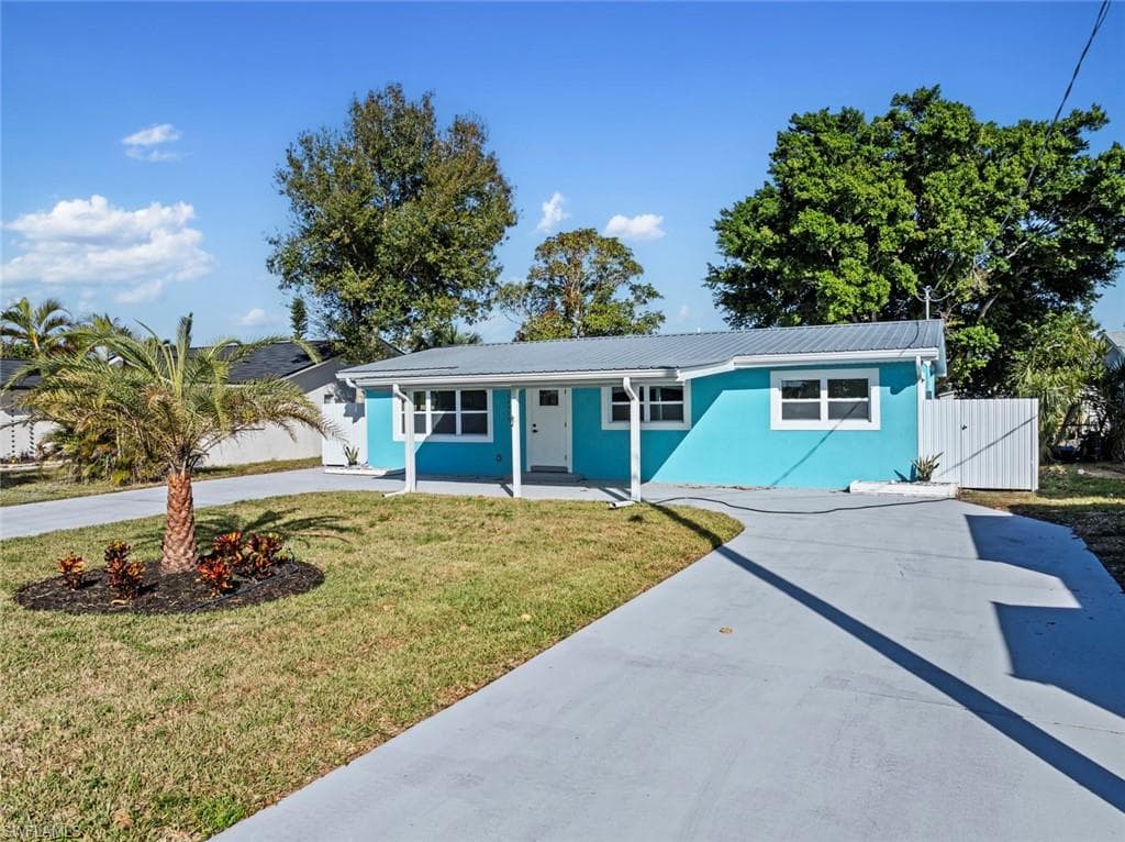 12511 Davis BLVD-1