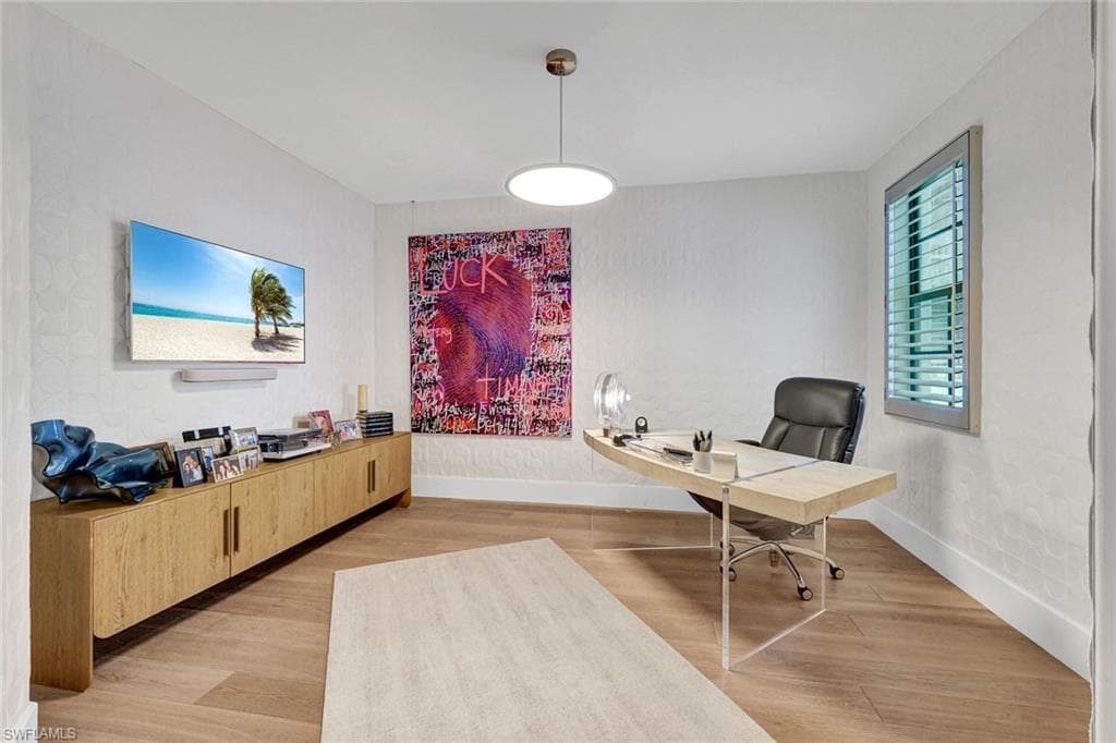 16356 Viansa WAY 201-18