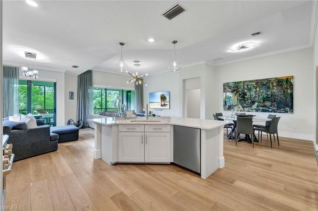 16356 Viansa WAY 201-4