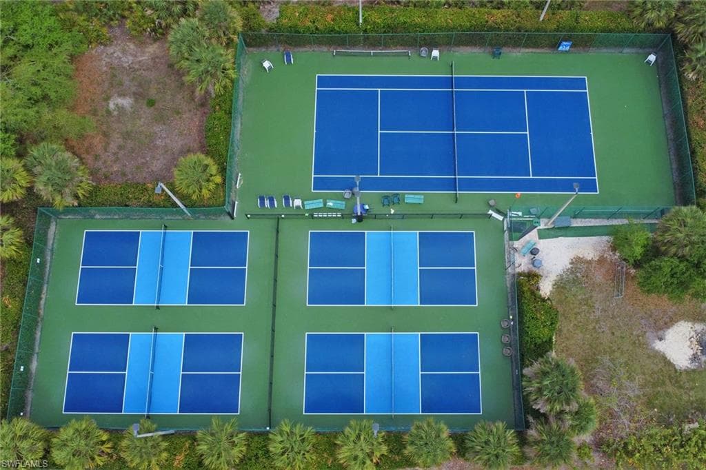 20221 Estero Gardens CIR 205-35
