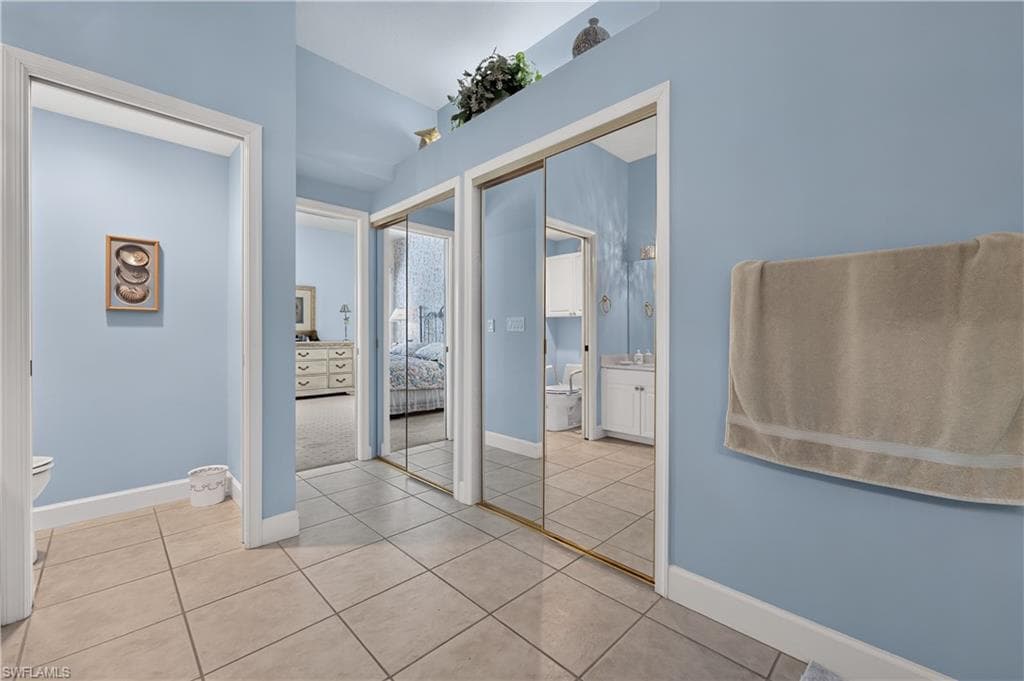 2317 Island Cove CIR N-21