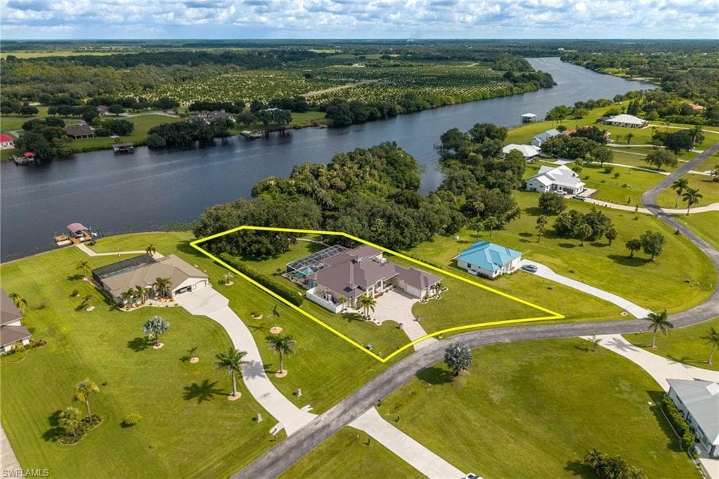 5272 River Blossom LN-44