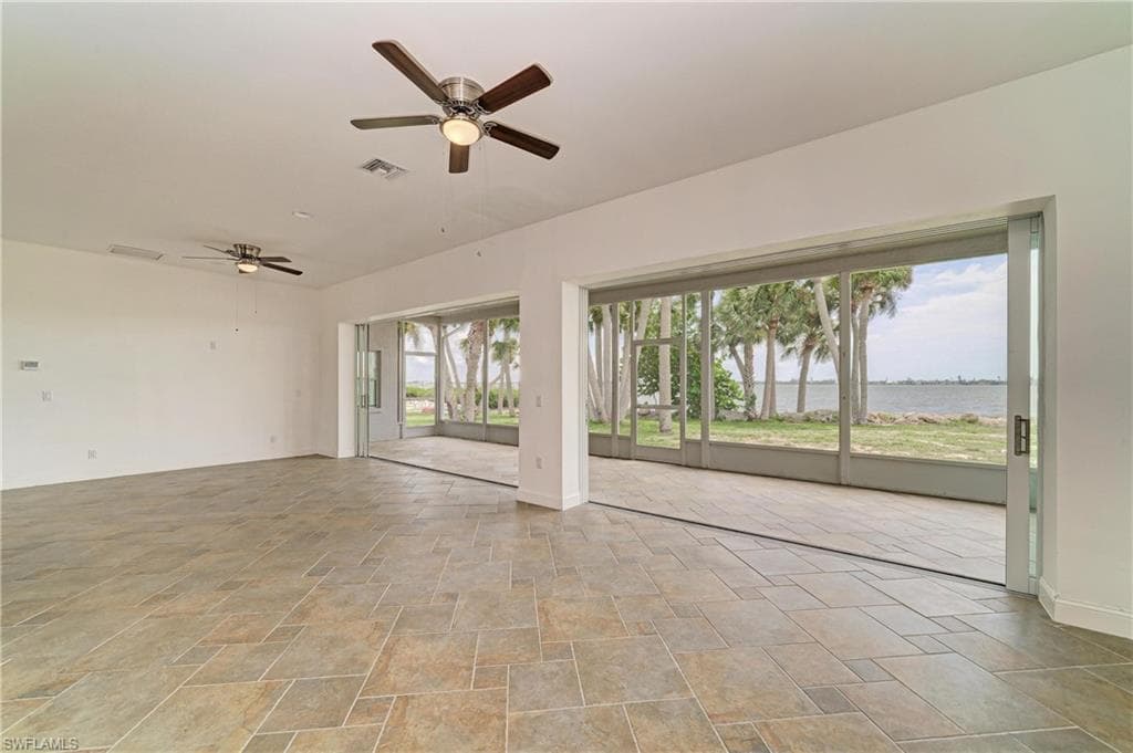 211 Bahia Vista DR-37