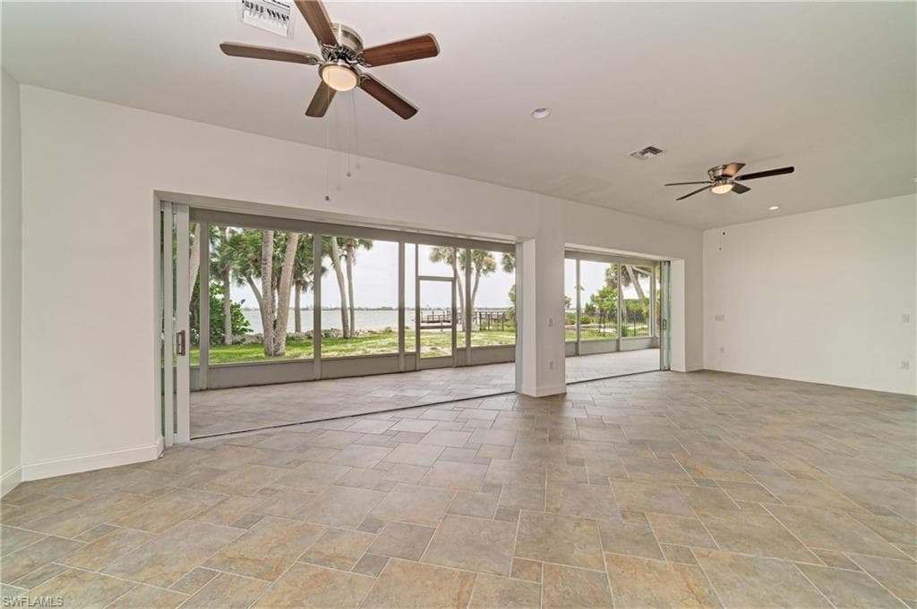 211 Bahia Vista DR-38