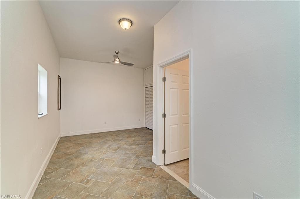 211 Bahia Vista DR-29