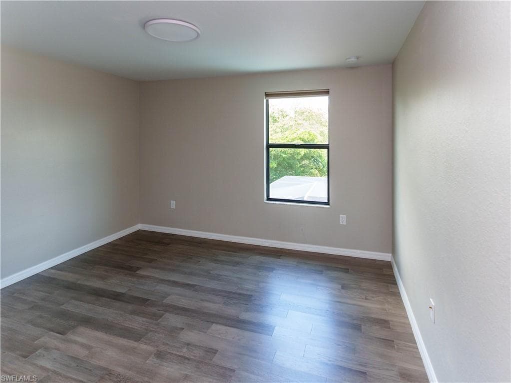 1588 Vizcaya LN-36