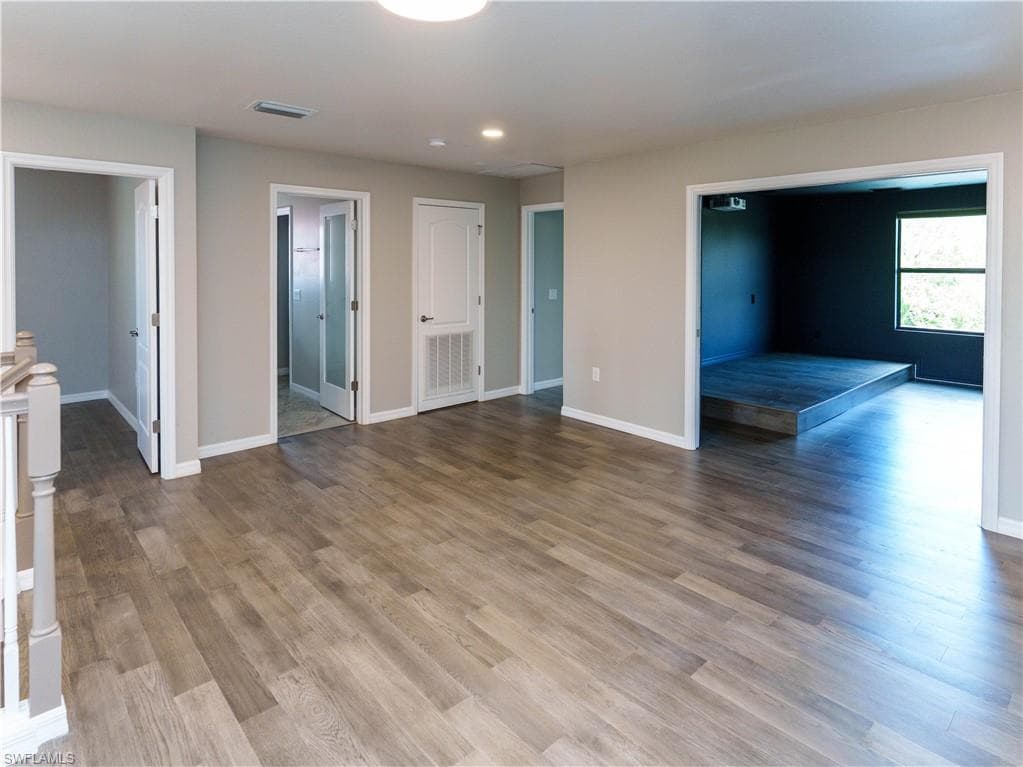 1588 Vizcaya LN-30