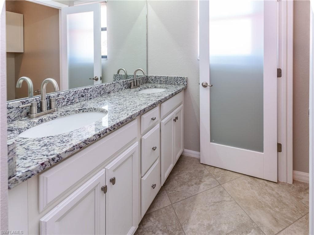 1588 Vizcaya LN-37