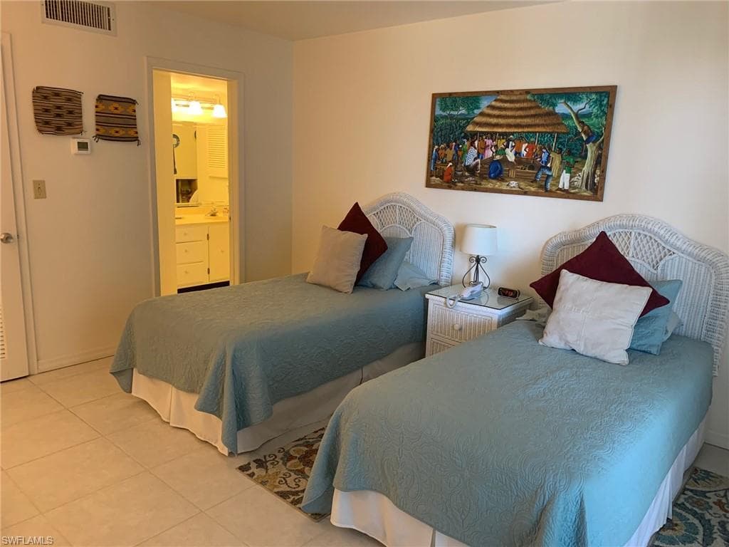 3443 Gulf Shore BLVD N 506-12