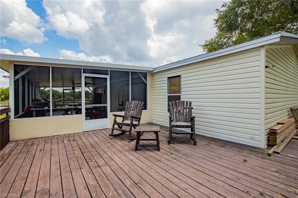 1205 Inverness AVE-20