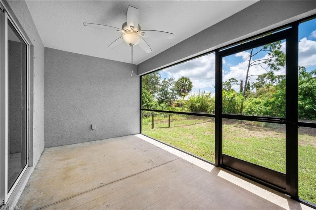 315 Sweetwater DR-23