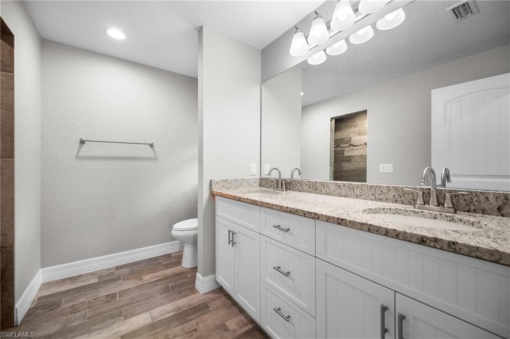 315 Sweetwater DR-6