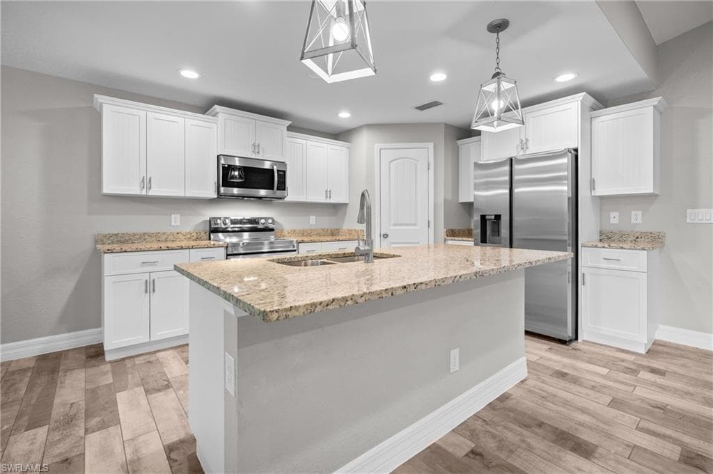 315 Sweetwater DR-12