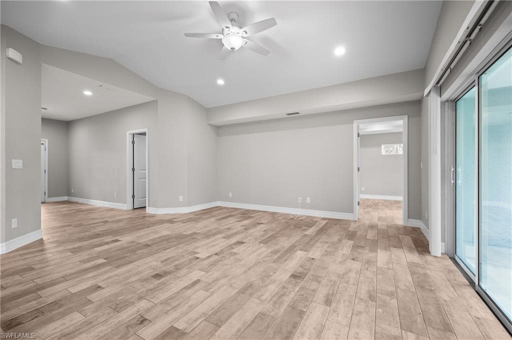 315 Sweetwater DR-10