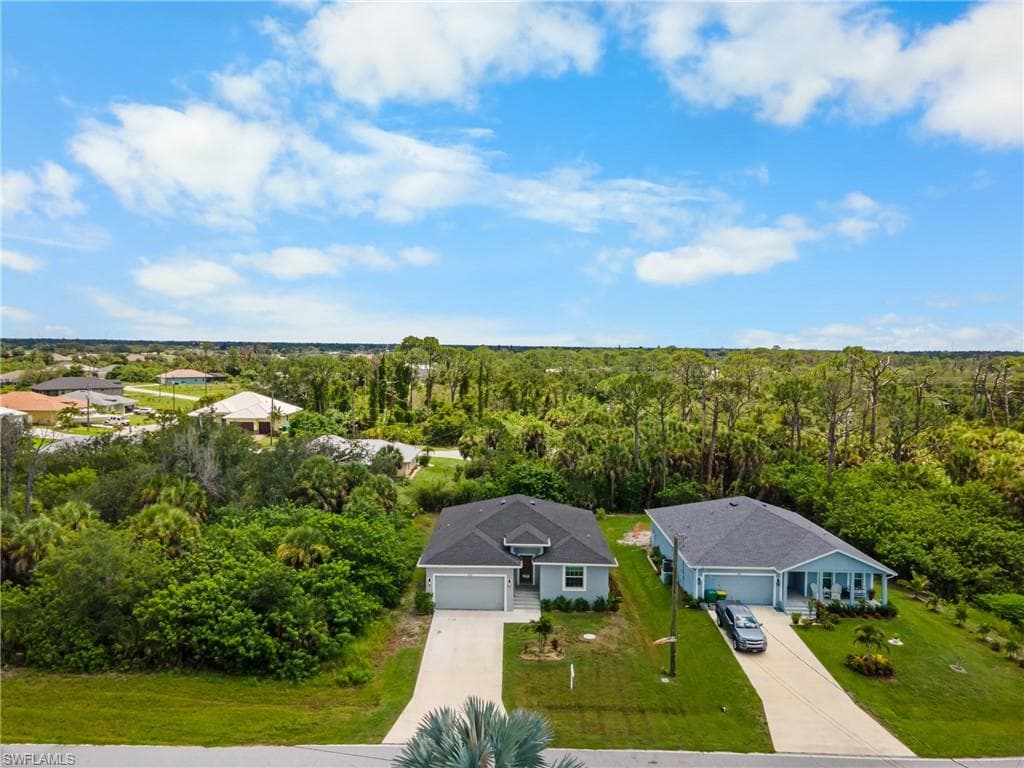 315 Sweetwater DR-31